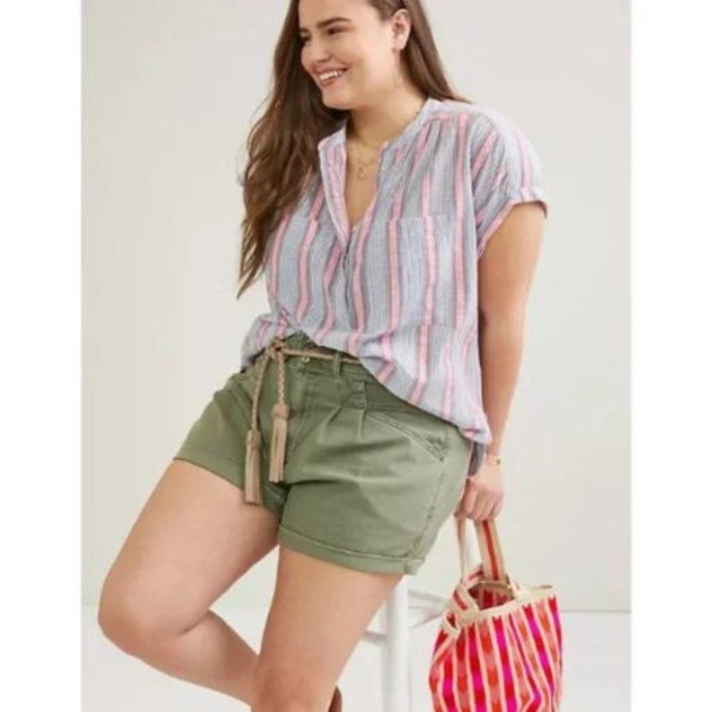 NWT Anthropologie Pilcro Relaxed Pleat Shorts | 32